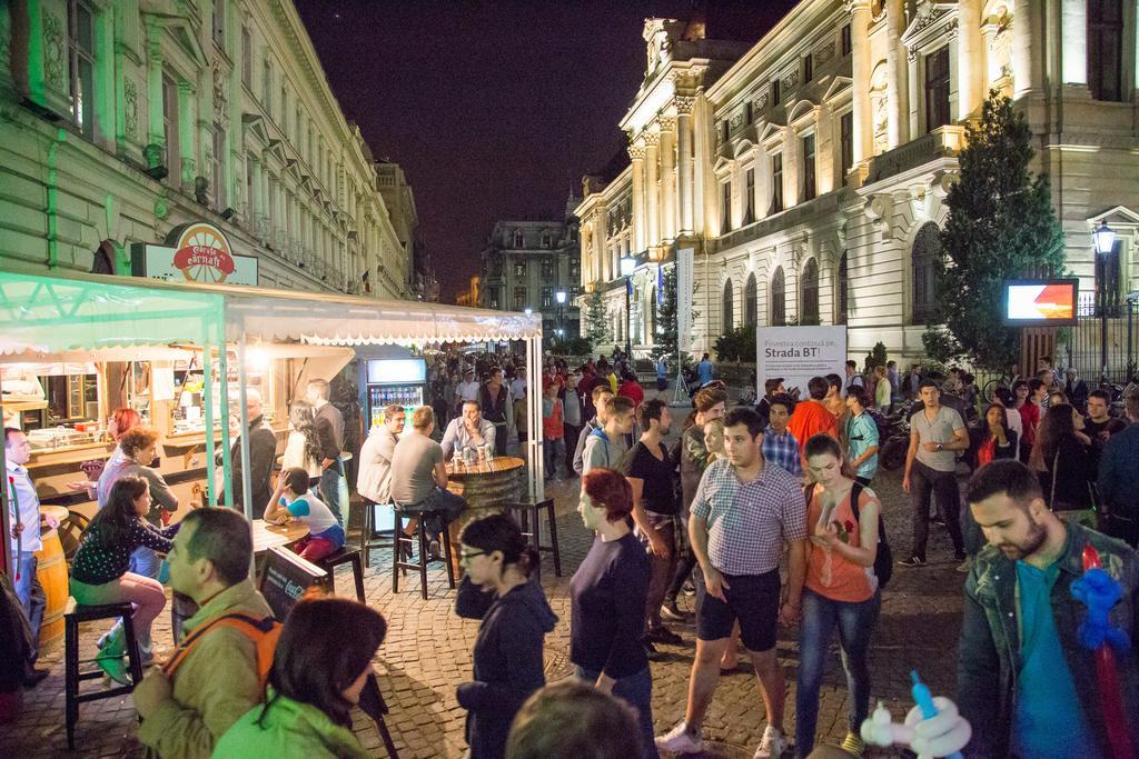 Sunny Old Town Appartamento Bucarest
